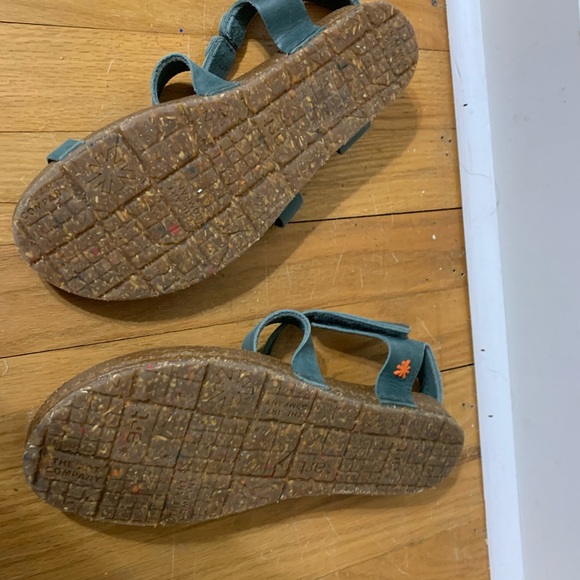 The Art Company Sandal - Picture 6 of 6